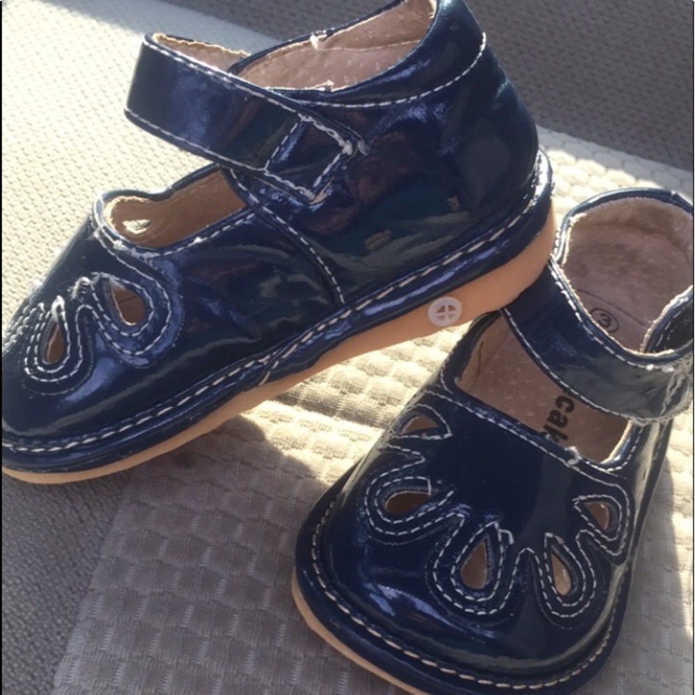 Infant Squeaky Shoes